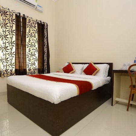 Oyo 9118 Saravana Inn Thiruvananthapuram Εξωτερικό φωτογραφία