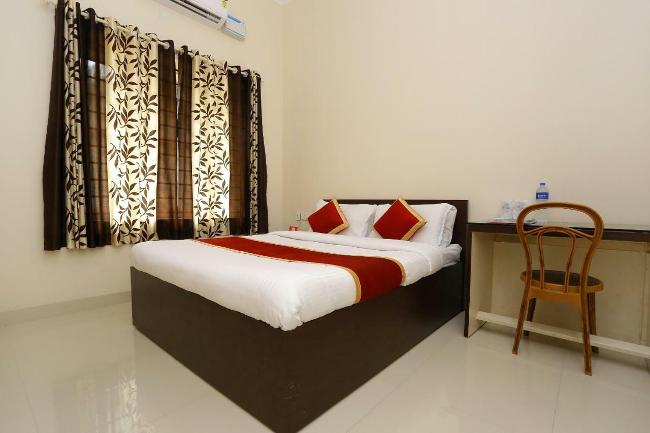 Oyo 9118 Saravana Inn Thiruvananthapuram Εξωτερικό φωτογραφία