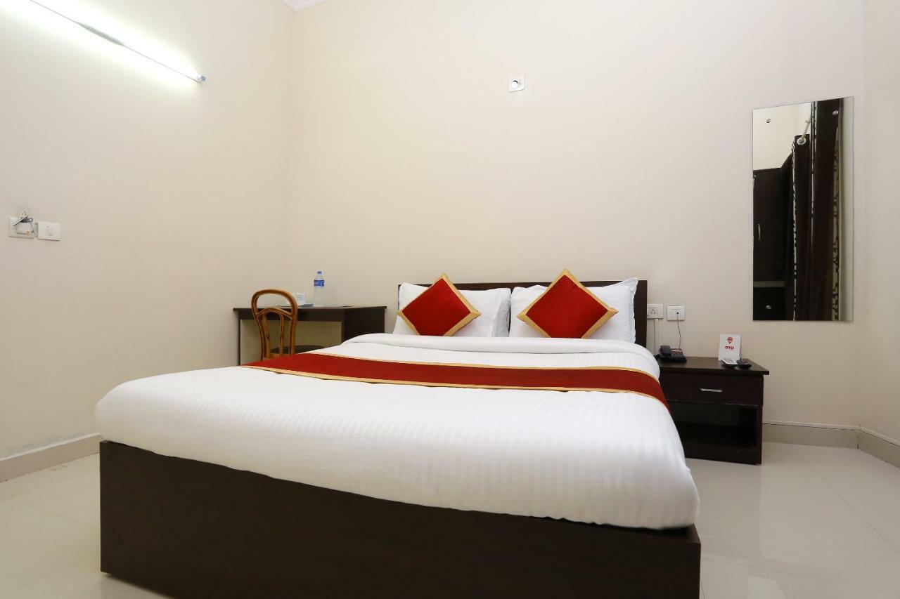 Oyo 9118 Saravana Inn Thiruvananthapuram Εξωτερικό φωτογραφία