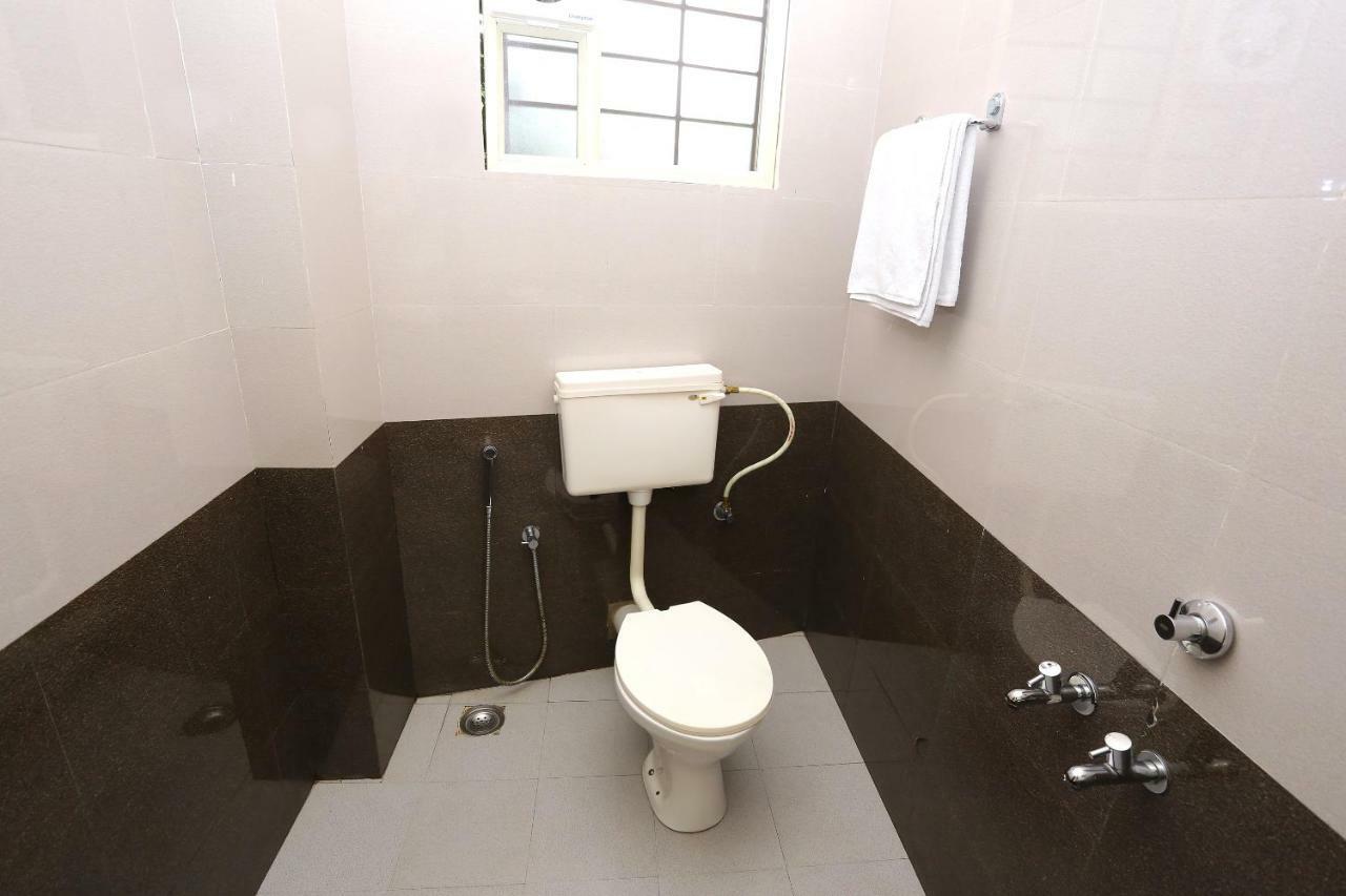 Oyo 9118 Saravana Inn Thiruvananthapuram Εξωτερικό φωτογραφία